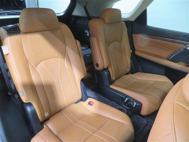 ＲＸ ＲＸ４５０ｈＬ　フルセグテレビ　衝突回避システム　Ｂカメラ　３列　ＡＢＳ　ＬＥＤライト　クルーズコントロール　アルミホイール　インテリキー　キーレスエントリー　ＤＶＤ　メモリナビ　ドライブレコーダー　４ＷＤ　ＡＣ（7枚目）