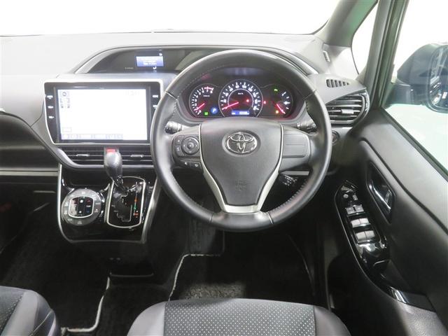 ヴォクシー ＺＳ　煌ＩＩＩ　バックガイドモニタ　両側Ｐドア　ＡＷ　記録簿有　ＬＥＤライト　Ａストップ　リアオートエアコン　イモビ　スマートキープッシュスタート　ＤＶＤ再生可　ＥＴＣ装備　キーレス　オートエアコン　三列シート（4枚目）