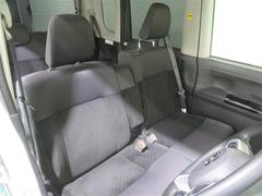 「まるごとクリーニング」施工済み！　運転席・助手席シートは取り外して洗浄しています。 5