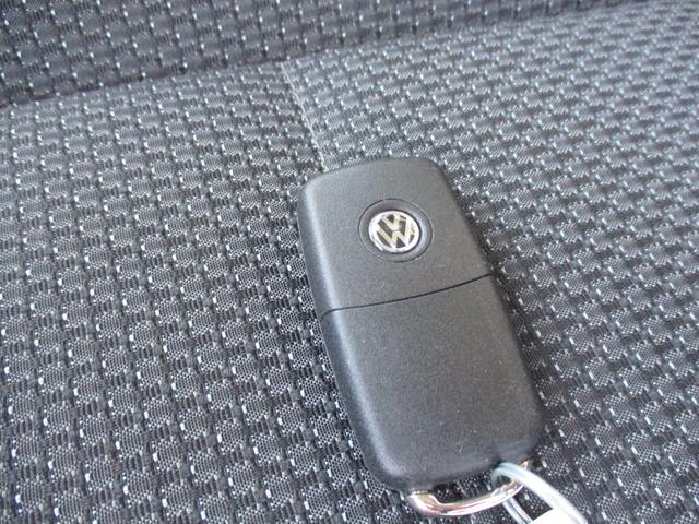 TSI コンフォートライン /左ハンドル/全車ワコーズエンジンオイル・新品バッテリー・エアコンフィルター・前後ワイパーブレード交換付き/VWテスター診断/5000キロ毎オイル交換無料(25枚目)