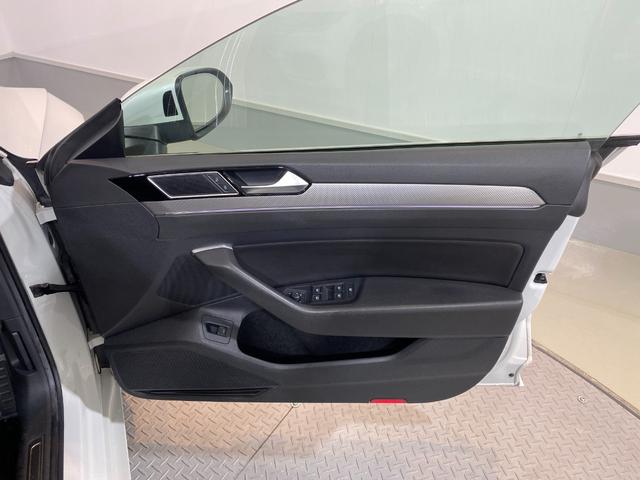 アルテオン ＴＳＩ　４モーション　Ｒラインアドバンス　安心１年保証（46枚目）