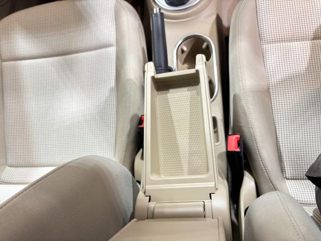 ザ・ビートル デザイン　安心１年保証　ベージュインテリア　２０１６年モデル（67枚目）