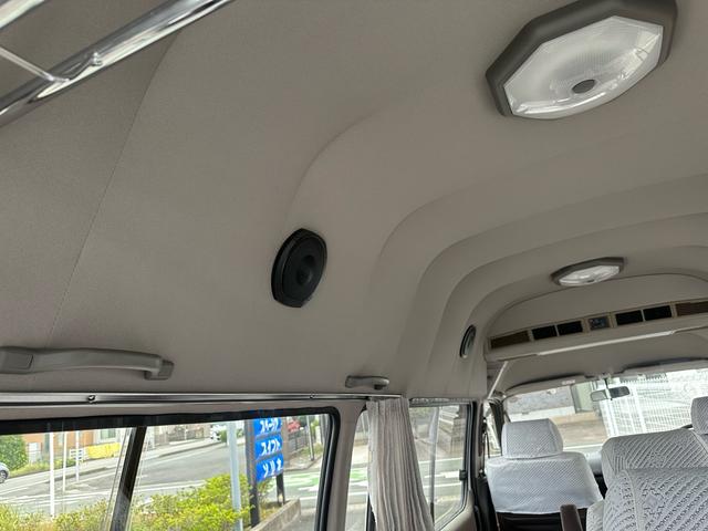 ハイエースワゴン グランドキャビンＧ－ｅ　ワンオーナー車　１０人乗り　ディーゼル　１ＫＺ　リヤクーラー　リヤヒーター　荷物棚（46枚目）