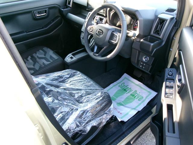 タフト Ｇターボ　ダーククロムベンチャー　９インチディスプレーオーディオ（8枚目）