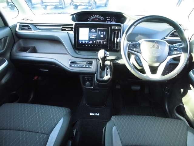 デリカＤ：２ ハイブリッドＭＺ　全方位カメラ付ナビパッケージ（4枚目）