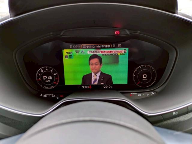 ＴＴクーペ ４０ＴＦＳＩ　Ｓラインパッケージ　バーチャルコックピット　純正ナビ　フルセグＴＶ　バックモニター　コンフォートＰＫＧ　マトリクスＬＥＤ　プライバシーガラス　クリアランスソナー　シートヒーター　２．０ＥＴＣ　可変リアスポイラー　禁煙車（19枚目）