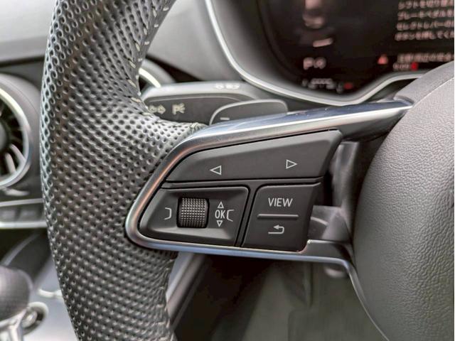 ＴＴクーペ ４０ＴＦＳＩ　Ｓラインパッケージ　バーチャルコックピット　純正ナビ　フルセグＴＶ　バックモニター　コンフォートＰＫＧ　マトリクスＬＥＤ　プライバシーガラス　クリアランスソナー　シートヒーター　２．０ＥＴＣ　可変リアスポイラー　禁煙車（27枚目）