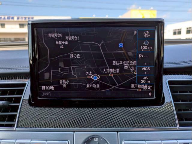 Ｓ８ ベースグレード　ＢＡＮＧ＆ＯＬＵＦＳＥＮサウンド　サンルーフ　アルカンターラ天井　プライバシーガラス　ブラックレザー　シートヒーター＆ベンチレーション　純正ナビフルセグ　３６０°カメラ　スマートキー２個　禁煙車（20枚目）