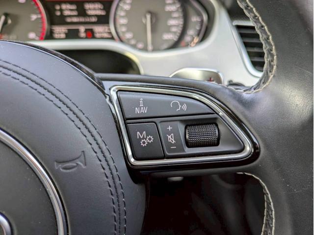 Ｓ８ ベースグレード　ＢＡＮＧ＆ＯＬＵＦＳＥＮサウンド　サンルーフ　アルカンターラ天井　プライバシーガラス　ブラックレザー　シートヒーター＆ベンチレーション　純正ナビフルセグ　３６０°カメラ　スマートキー２個　禁煙車（33枚目）