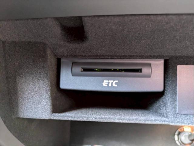 Ｓ８ ベースグレード　ＢＡＮＧ＆ＯＬＵＦＳＥＮサウンド　サンルーフ　アルカンターラ天井　プライバシーガラス　ブラックレザー　シートヒーター＆ベンチレーション　純正ナビフルセグ　３６０°カメラ　スマートキー２個　禁煙車（36枚目）