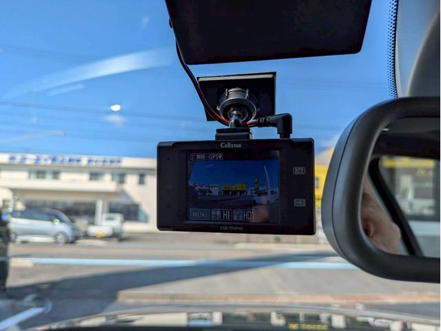 Ｓ８ ベースグレード　ＢＡＮＧ＆ＯＬＵＦＳＥＮサウンド　サンルーフ　アルカンターラ天井　プライバシーガラス　ブラックレザー　シートヒーター＆ベンチレーション　純正ナビフルセグ　３６０°カメラ　スマートキー２個　禁煙車（41枚目）