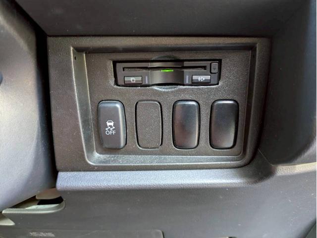 デリカＤ：５ Ｄ　パワーパッケージ　アルパイン９インチナビフルセグＴＶ　フリップダウンモニター　バックモニター　ＭＫＷ１６ＡＷ　リアラダー　ルーフキャリアー　シートカバー　両側電動パワースライドドア　ＥＴＣ　スマートキー２個　ＥＴＣ（29枚目）