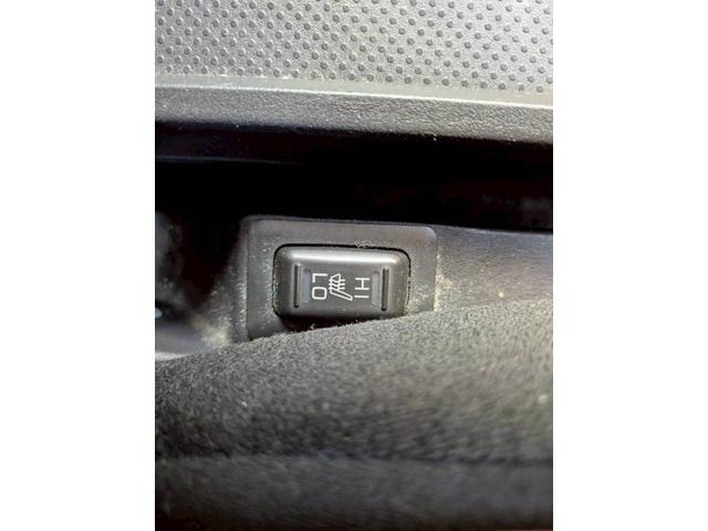 デリカＤ：５ Ｄ　パワーパッケージ　アルパイン９インチナビフルセグＴＶ　フリップダウンモニター　バックモニター　ＭＫＷ１６ＡＷ　リアラダー　ルーフキャリアー　シートカバー　両側電動パワースライドドア　ＥＴＣ　スマートキー２個　ＥＴＣ（31枚目）