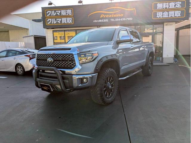タンドラ クルーマックス SR5 TRDオフロードPKG 新車並行 3インチリフトアップビルシュタインサス 社外20AW 社外マフラー グリルガード・オーバーフェンダーチッピング塗装 サイドステップ 社外ナビフルセグ バックモニター(9枚目)