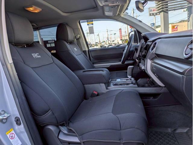 タンドラ クルーマックス SR5 TRDオフロードPKG 新車並行 3インチリフトアップビルシュタインサス 社外20AW 社外マフラー グリルガード・オーバーフェンダーチッピング塗装 サイドステップ 社外ナビフルセグ バックモニター(11枚目)