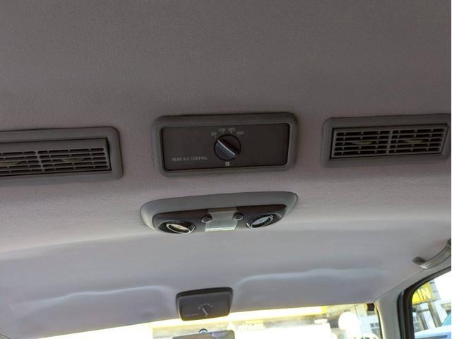 シボレーサバーバン ベースグレード　１７インチホイール　ローダウン　１ナンバー登録２名定員　リアシートあり　ＬＥＤヘッドライト　ユーザー買取　全塗装　観音開きリアハッチ（22枚目）