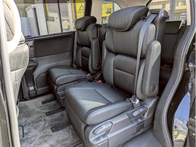 オデッセイ アブソルート・Xホンダセンシング 純正ナビ フルセグTV 純正フリップダウンモニター バックモニター 両側電動パワースライドドア ホンダセイシング レーダークルーズ LEDヘッドライト ドライブレコーダー スマートキー2個 禁煙車(14枚目)