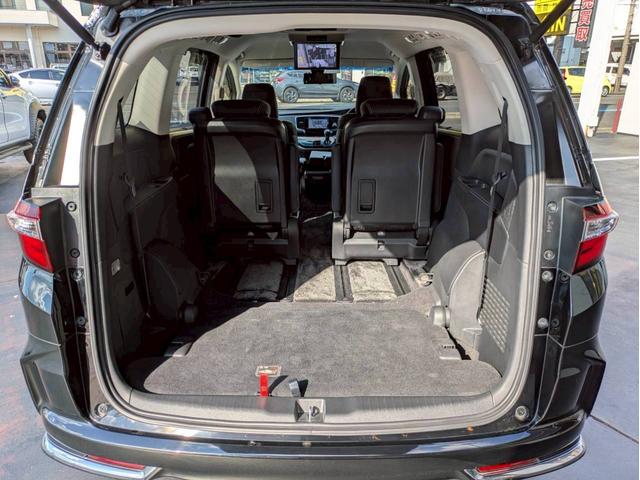 オデッセイ アブソルート・Xホンダセンシング 純正ナビ フルセグTV 純正フリップダウンモニター バックモニター 両側電動パワースライドドア ホンダセイシング レーダークルーズ LEDヘッドライト ドライブレコーダー スマートキー2個 禁煙車(18枚目)