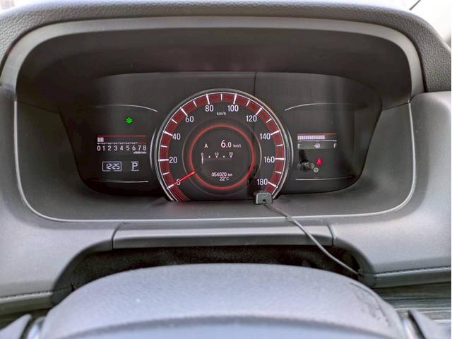 オデッセイ アブソルート・Xホンダセンシング 純正ナビ フルセグTV 純正フリップダウンモニター バックモニター 両側電動パワースライドドア ホンダセイシング レーダークルーズ LEDヘッドライト ドライブレコーダー スマートキー2個 禁煙車(29枚目)