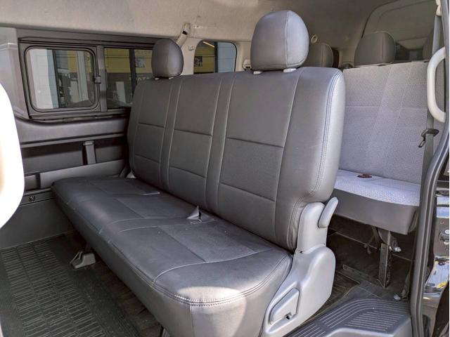 ハイエースコミューター スーパーロングGL 構造変更10人乗り普通免許OK トランポ仕様 ナビフルセグ パノラマモニター デジタルインナーミラー 電動スライドドア 社外エアロ ローダウン ワンオーナー 8ナンバー登録 LEDヘッドライト 禁煙車(13枚目)