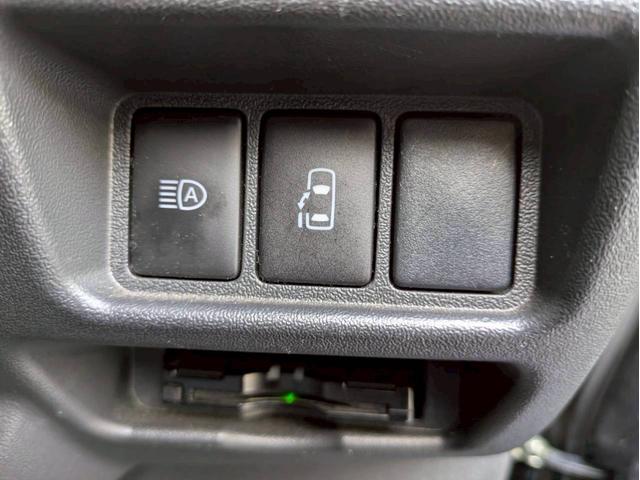 ハイエースコミューター スーパーロングGL 構造変更10人乗り普通免許OK トランポ仕様 ナビフルセグ パノラマモニター デジタルインナーミラー 電動スライドドア 社外エアロ ローダウン ワンオーナー 8ナンバー登録 LEDヘッドライト 禁煙車(27枚目)