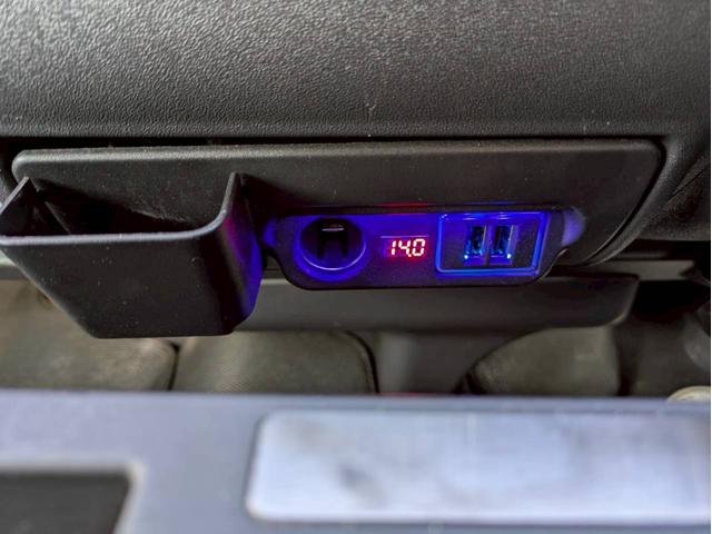 ハイエースコミューター スーパーロングGL 構造変更10人乗り普通免許OK トランポ仕様 ナビフルセグ パノラマモニター デジタルインナーミラー 電動スライドドア 社外エアロ ローダウン ワンオーナー 8ナンバー登録 LEDヘッドライト 禁煙車(29枚目)