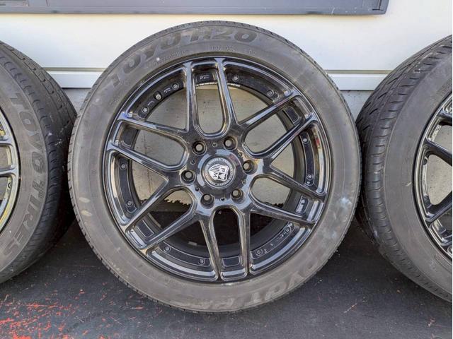 ハイエースコミューター スーパーロングGL 構造変更10人乗り普通免許OK トランポ仕様 ナビフルセグ パノラマモニター デジタルインナーミラー 電動スライドドア 社外エアロ ローダウン ワンオーナー 8ナンバー登録 LEDヘッドライト 禁煙車(43枚目)