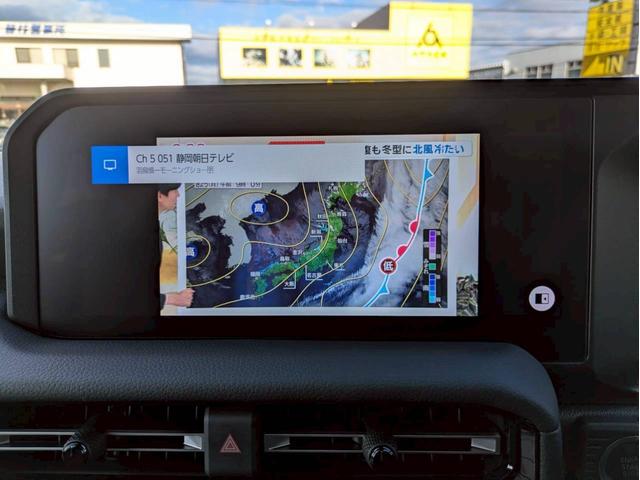 ランドクルーザー２５０ ＶＸ　純正１２．３インチナビ　フルセグ　ＪＢＬサウンドシステム　パノラマモニター　サンルーフ　デジタルインナーミラー　レザーシート　パワーシート　エアシート　　スマートキー２個　ワンオーナー禁煙車　ＢＳＭ（18枚目）