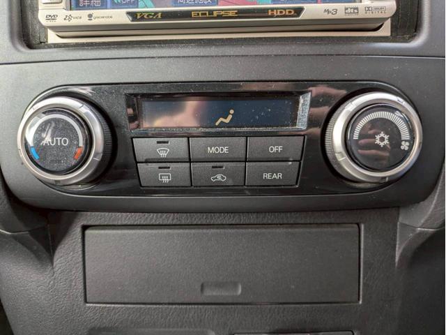 パジェロ ロング　エクシード　新品サス２インチリフトアップ　社外１７ＡＷ　ジオランダーＭ／Ｔ　サイドステップ・グリル・オーバーフェンダー・ミラー・アンダーカバーチッピング塗装　レザーシート　ナビ　バックモニター　ワンオーナー禁煙車（21枚目）