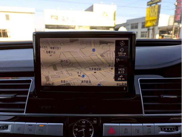 Ａ８ ３．０ＴＦＳＩクワトロ　メーカーナビフルセグ３６０°カメラ　マトリクスＬＥＤヘッドライト　サンルーフ　レザーシート　メモリー付きパワーシート　ＢＯＳＥサウンドシステム　シートヒーター　パワートランク　スマートキー２個　禁煙車（21枚目）