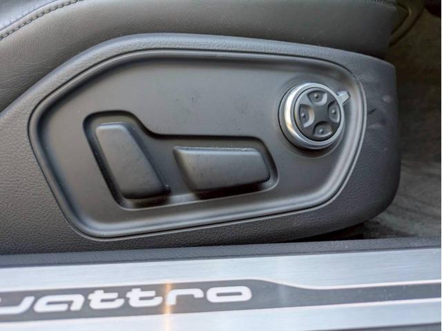 Ａ８ ３．０ＴＦＳＩクワトロ　メーカーナビフルセグ３６０°カメラ　マトリクスＬＥＤヘッドライト　サンルーフ　レザーシート　メモリー付きパワーシート　ＢＯＳＥサウンドシステム　シートヒーター　パワートランク　スマートキー２個　禁煙車（38枚目）