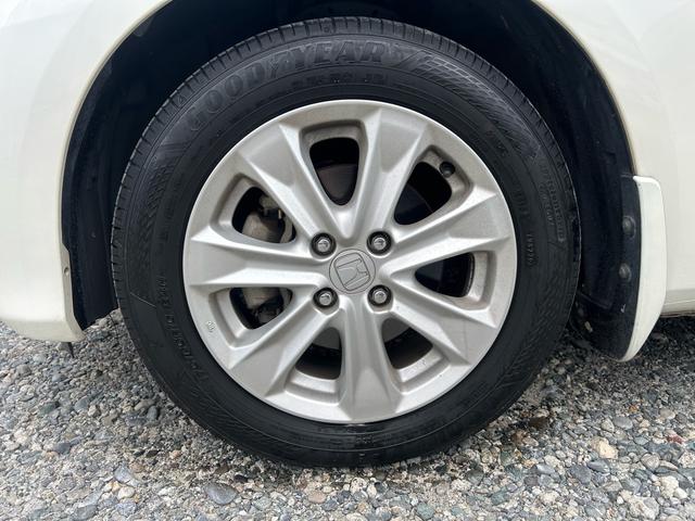 フィットハイブリッド ナビプレミアムセレクション パワーウィンドウ シートヒーター付 リヤカメラ HDDナビ オートライト ナビ・TV AUTOエアコン ETC車載器(41枚目)