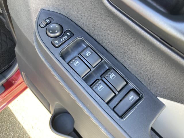 タント Ｘ　１４インチフルホイールキャップ　フルＬＥＤヘッドランプ　オート格納式カラードドアミラー　左側パワースライドドア　ＴＦＴカラーマルチインフォメーションディスプレイ　フルファブリックシート（18枚目）
