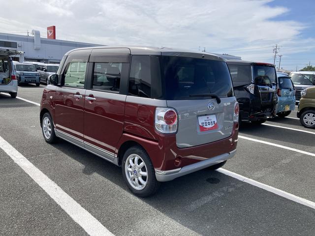 ムーヴキャンバス ＧブラックインテリアＶＳ　ＳＡＩＩＩ　１４インチフルホイールキャップ　ＬＥＤヘッドランプ　キーフリーシステム　両側パワースライドドア　オートエアコン（プッシュ式）　オートライト　置きラクボックス（9枚目）