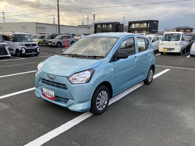 ミライース Ｌ　ＳＡＩＩＩ　１３インチフルホイールキャップ　マルチリフレクターハロゲンヘッドランプ　可倒式ドアミラー　自発光式デジタルメーターアンバーイルミネーションメーター　マニュアルエアコン（ダイヤル式）　キーレスエントリー（6枚目）