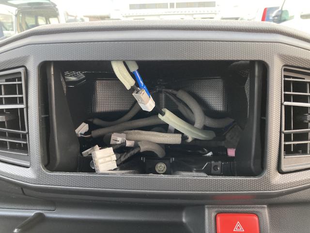 ミライース Ｌ　ＳＡＩＩＩ　１３インチフルホイールキャップ　マルチリフレクターハロゲンヘッドランプ　可倒式ドアミラー　自発光式デジタルメーターアンバーイルミネーションメーター　マニュアルエアコン（ダイヤル式）　キーレスエントリー（10枚目）