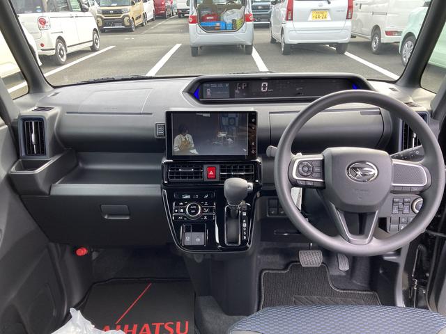 タント カスタムＸ　１４インチアルミホイール　大型エアロバンパー　フルＬＥＤヘッドランプ　オート格納式カラードドアミラー　両側パワースライドドア　キーフリーシステム　プッシュボタンスタート（15枚目）