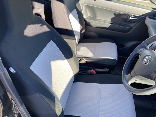 ミライース Ｇ　リミテッドＳＡＩＩＩ　１４インチアルミホイール　ＬＥＤヘッドランプ　オート格納式カラードドアミラー　自発光式デジタルメーターブルーイルミネーションメーター　オートエアコン（プッシュ式）　キーフリーシステム（13枚目）