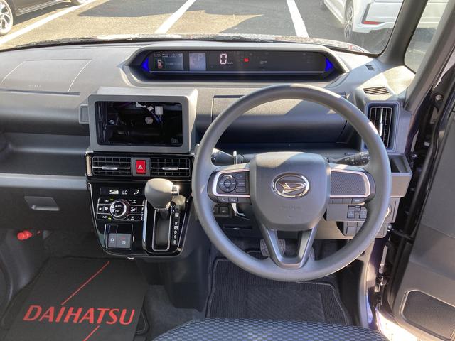 タント カスタムＸ　１４インチアルミホイール　大型エアロバンパー　フルＬＥＤヘッドランプ　オート格納式カラードドアミラー　両側パワースライドドア　キーフリーシステム　プッシュボタンスタート（16枚目）