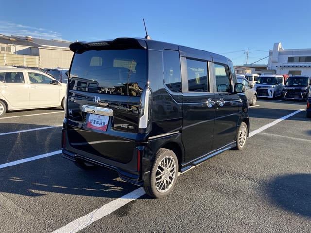 Ｎ－ＢＯＸカスタム ターボ　４ＷＤ（8枚目）