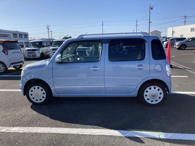 ミラココア ココアプラスＸスペシャルコーデ　キーフリーシステム　ＵＶカットガラス　オートエアコン（プッシュ式）　パワーウィンドウ　電動格納ドアミラー　ハロゲンヘッドライト　フルホイールキャップ（4枚目）