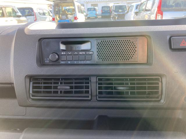 ハイゼットトラック スタンダード 4WD CVT スーパーUVカットガラス(フロントウィンドウ) プリントレザーシート表皮 マニュアルエアコン クリーンエアフィルター 電動式パワーステアリング(10枚目)