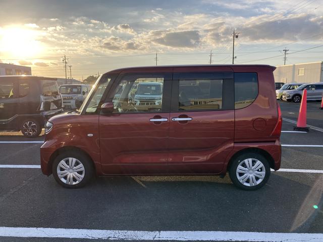 タント X 14インチフルホイールキャップ フルLEDヘッドランプ オート格納式カラードドアミラー 左側パワースライドドア TFTカラーマルチインフォメーションディスプレイ フルファブリックシート(4枚目)