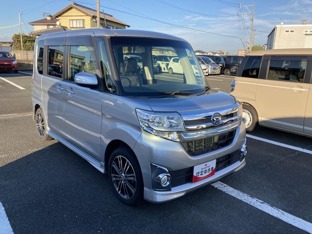 タント カスタムRS トップエディションSA 15インチアルミホイール 大型エアロバンパー LEDヘッドランプ オート格納式カラードドアミラー 本革巻ステアリングホイール 両側パワースライドドア(7枚目)