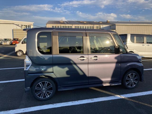 タント カスタムＲＳ　トップエディションＳＡＩＩ　１５インチアルミホイール　大型エアロバンパー　ＬＥＤヘッドランプ　オート格納式カラードドアミラー　本革巻ステアリングホイール　両側パワースライドドア（5枚目）