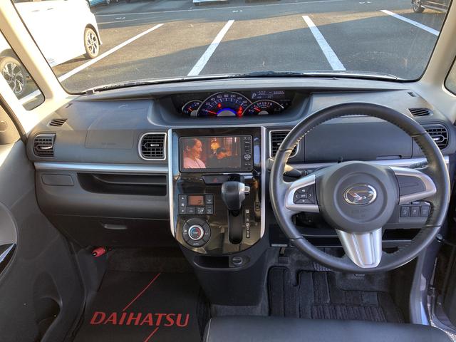 タント カスタムＲＳ　トップエディションＳＡＩＩ　１５インチアルミホイール　大型エアロバンパー　ＬＥＤヘッドランプ　オート格納式カラードドアミラー　本革巻ステアリングホイール　両側パワースライドドア（15枚目）