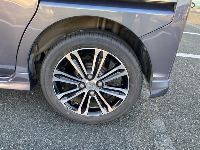 タント カスタムＲＳ　トップエディションＳＡＩＩ　１５インチアルミホイール　大型エアロバンパー　ＬＥＤヘッドランプ　オート格納式カラードドアミラー　本革巻ステアリングホイール　両側パワースライドドア（20枚目）