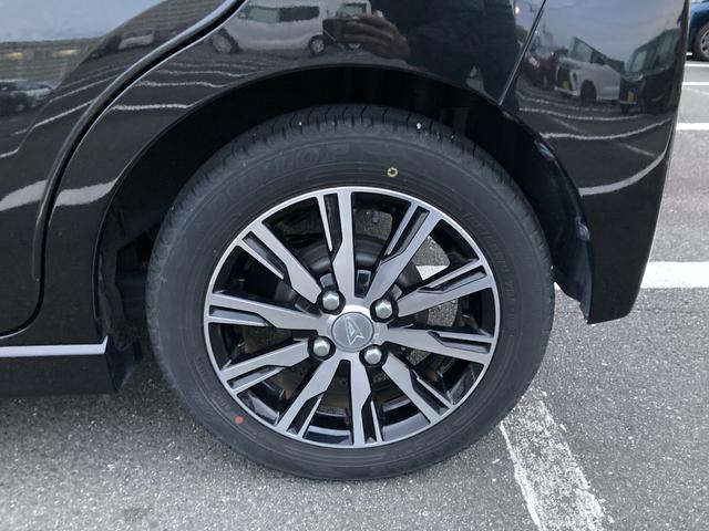 ムーヴ カスタム　ＸリミテッドＩＩ　ＳＡＩＩＩ　１４インチアルミホイール　ウレタンインパネセンターシフト　スーパーＵＶＩＲカットガラス（フロントドア）　ＬＥＤヘッドランプ　自発光式２眼メーター　ＴＦＴカラーマルチインフォメーションディスプレイ（20枚目）