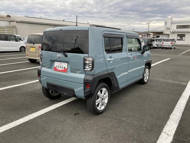 タフト G 15インチアルミホイール オートレベリング機能付フルLEDヘッドランプ LEDフォグランプ 本革巻ステアリングホイール 本革巻インパネセンターシフト TFTカラーマルチインフォメーションディスプレイ(8枚目)