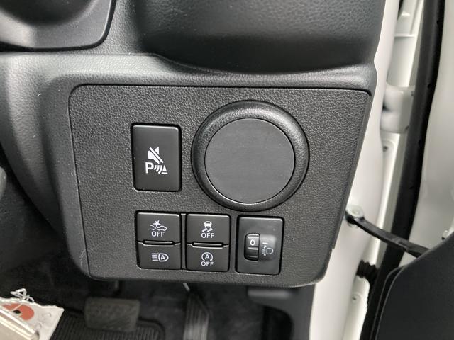 ミライース L SAIII 13インチフルホイールキャップ マルチリフレクターハロゲンヘッドランプ 可倒式ドアミラー 自発光式デジタルメーターアンバーイルミネーションメーター マニュアルエアコン(ダイヤル式) キーレスエントリー(17枚目)